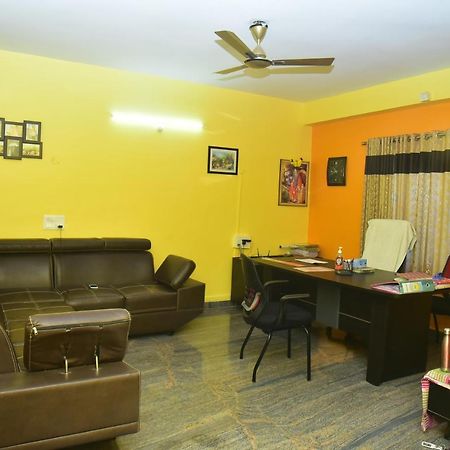 Sai Sadhan Residency Chittoor Exterior foto